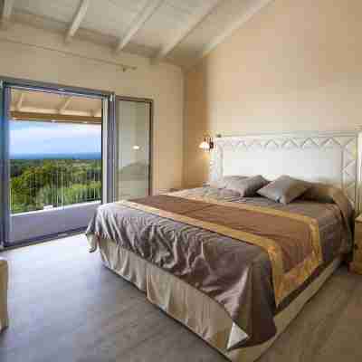 Vryonis Villa Rooms