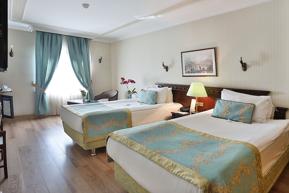 Bulvar Palas & Spa Old City Hotel