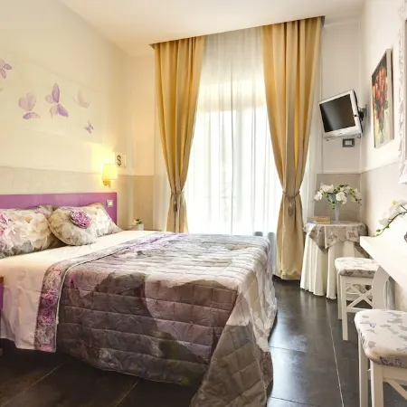 Hotel Marcantonio Отели рядом с достопримечательностью «Станция метро Cavour»