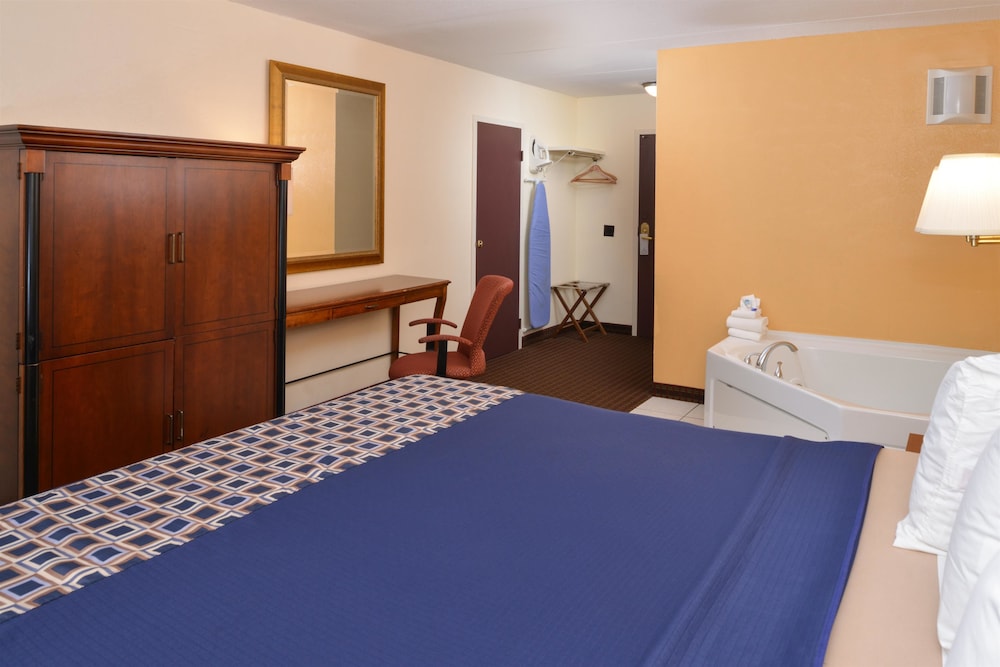 Americas Best Value Inn Geneva