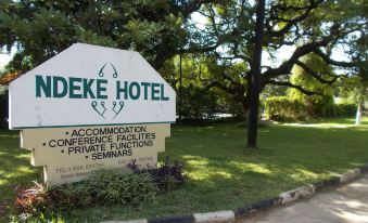 Ndeke Hotel