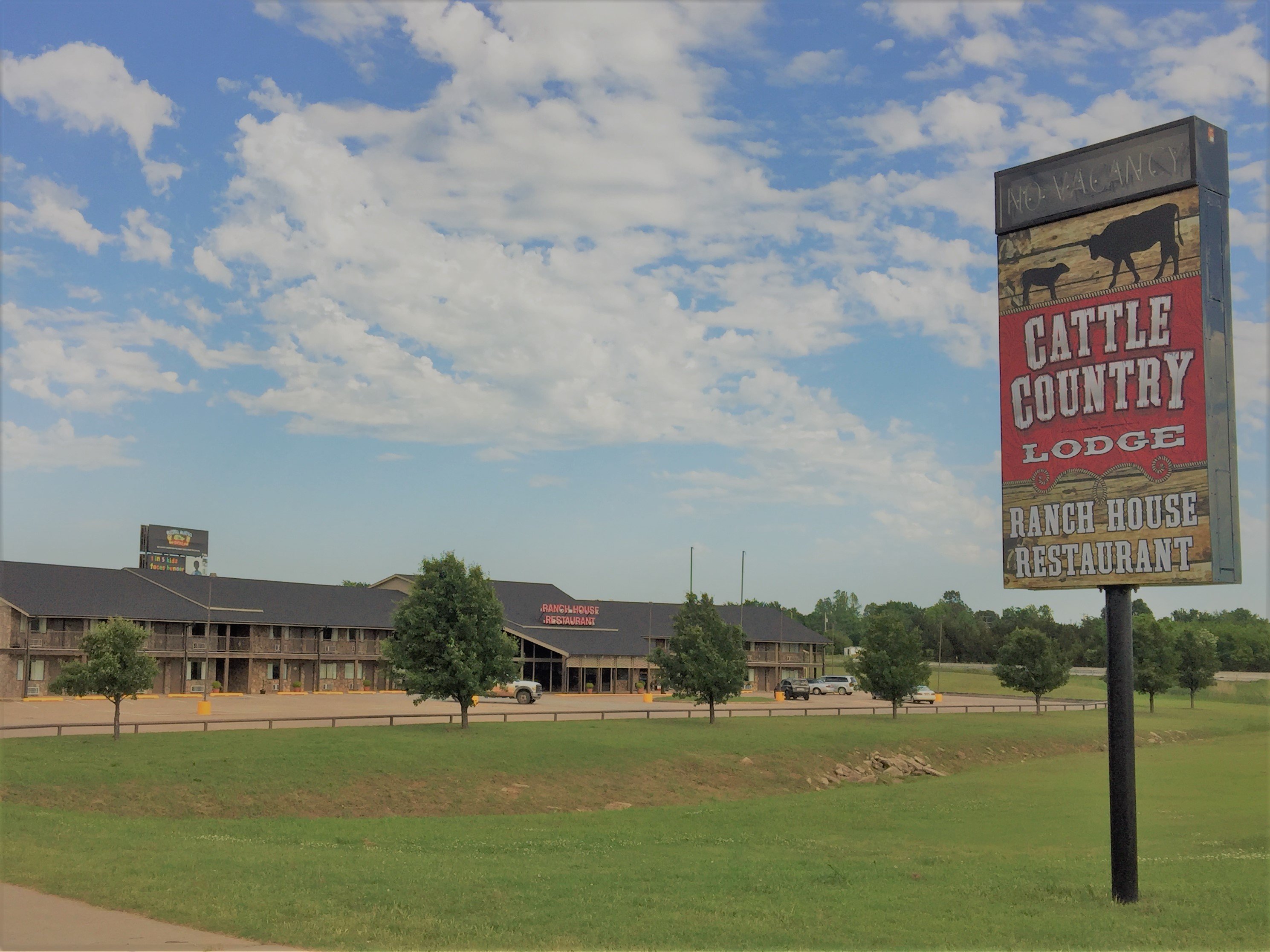 Cattle Country Lodge