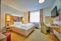 Hotel Gasthof Hasen Hotels in der Nähe von Lutz Ackermann Bildhauer