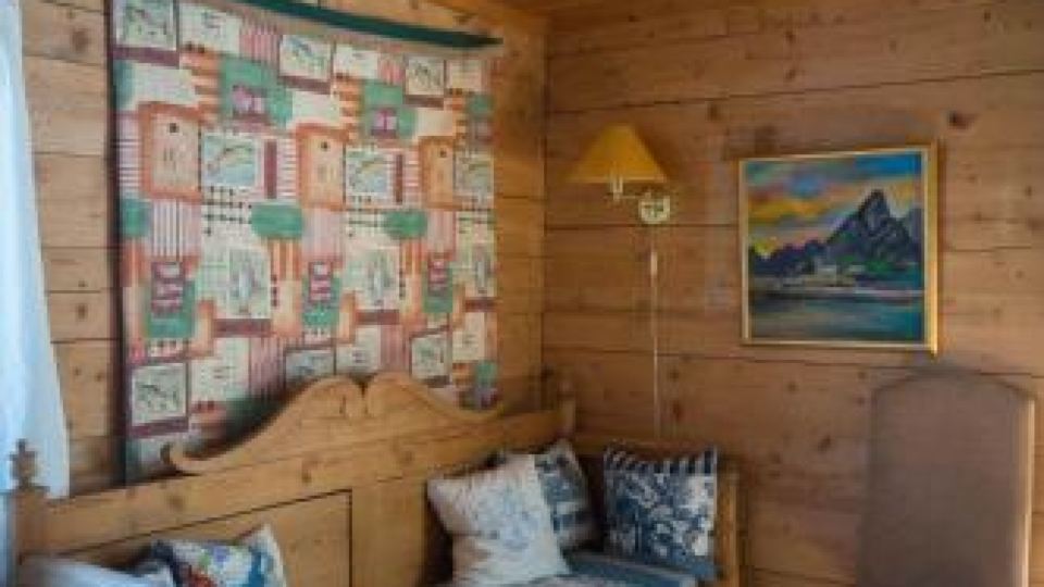 Valen Cabins in Reine