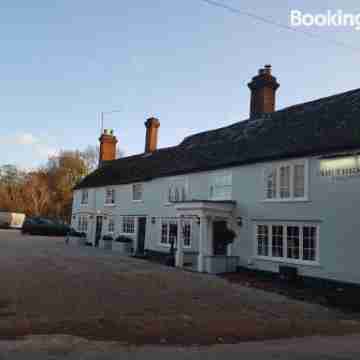 The Three Hills Hotel Exterior