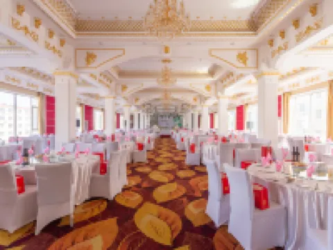 Dongfang Hotel Hotels in Rushan