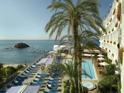 Gran Hotel Reymar 4 Sup Hotels near Vila Vella