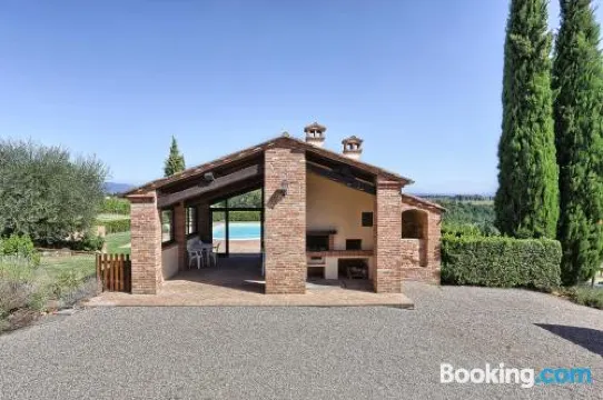 泰拉羅莎農場酒店