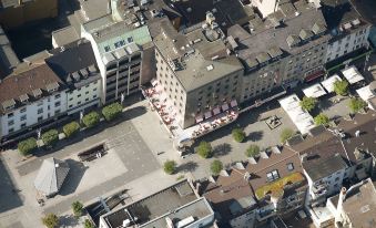 Tante Alma's Mülheimer Hotel