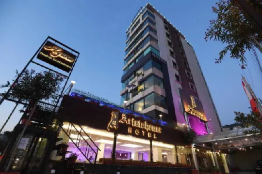 阿里斯多之家酒店