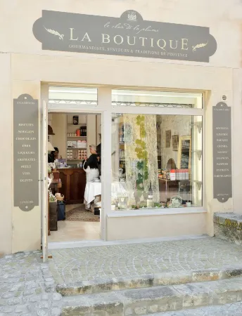 Le Clair de la Plume - Teritoria Отели в г. Гриньян