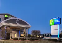 Holiday Inn Express 布蘭福德 - 紐黑文 住宿飯店