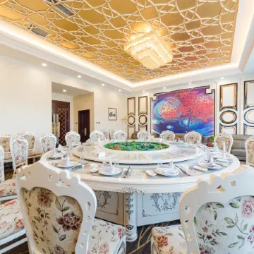 Century Dynasty Hotel Отели рядом с достопримечательностью «Народная больница в Цзянчжоу, Цзянчжоу»