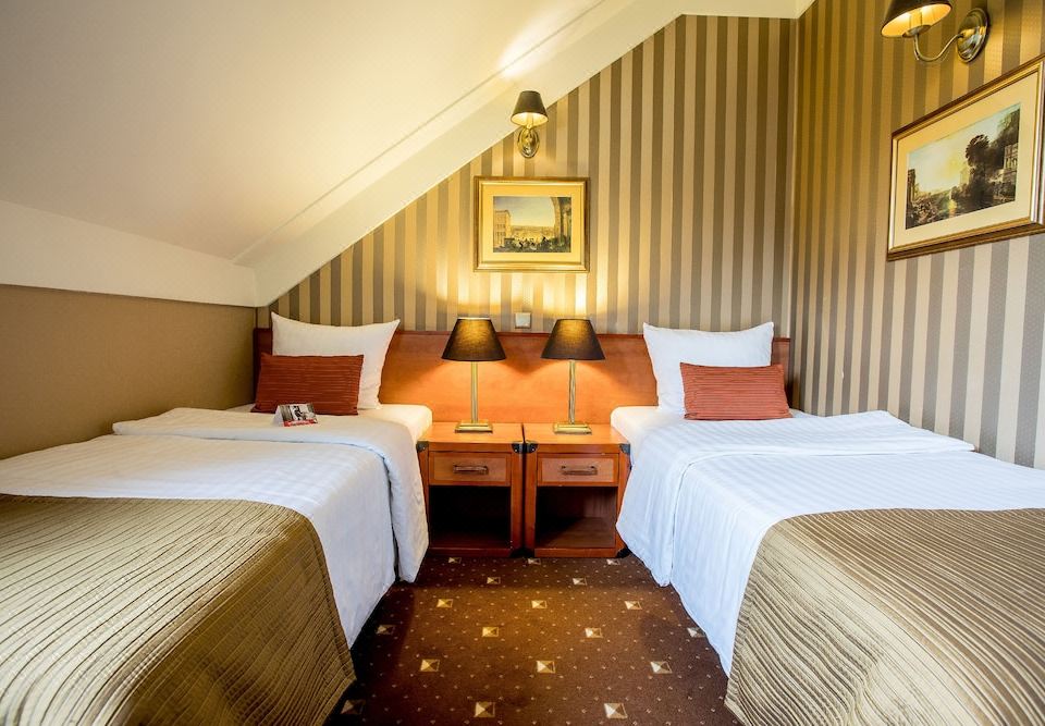 Hotel Diament Bella Notte Katowice - Chorzów-Chorzow Updated 2022 Room  Price-Reviews & Deals | Trip.com
