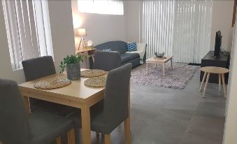 Luxuary Apartment Near Airport