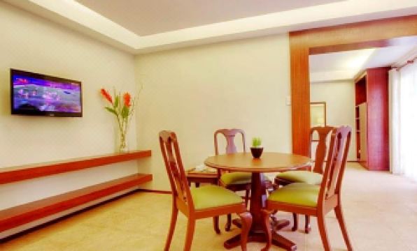 Ormoc Villa Hotel - Housity