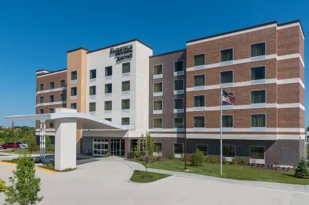Fairfield Inn & Suites Chicago Schaumburg Отели в г. Шаумбург