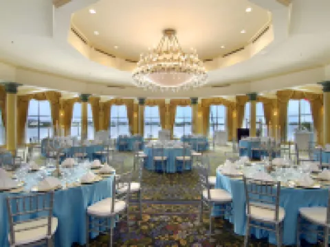 Hamilton Princess & Beach Club A Fairmont Managed Hotel Hotels in Hamilton