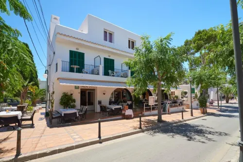Hostal Talamanca Hotels in Portopetro