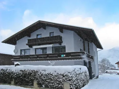 Haus Zimmermann Hotels in der Nähe von SPAR Saurer Axams