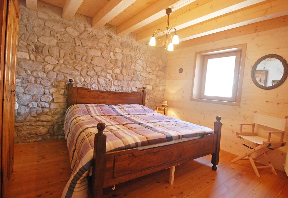 Apartment Albergo Diffuso - Cjasa Ustin-5 by Interhome - Housity