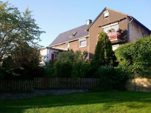 Modern Apartment on The First Floor Near Willingen with Private South-West Facing Balcony