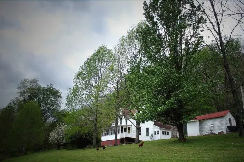 Lost River Hostel Hotels in West Baden Springs