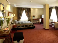 Piraeus Theoxenia Hotel