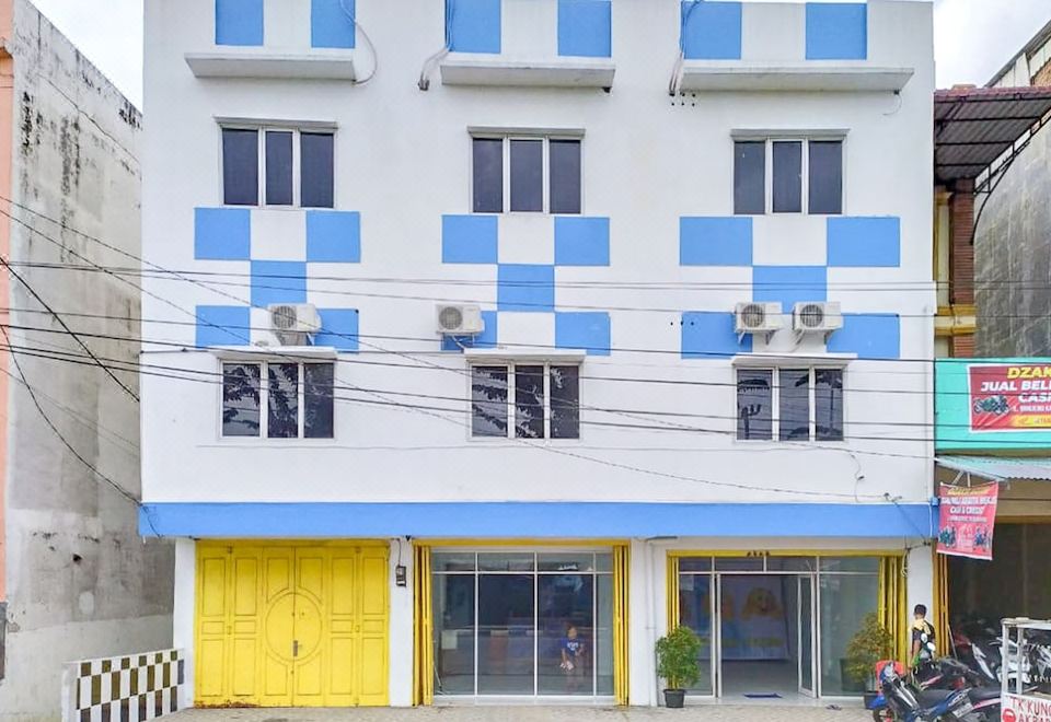 hotel overview picture
