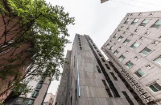 トラン ブルー ホテル Gwanaksan Forest Trail周辺のホテル