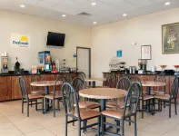 Days Inn by Wyndham Central San Antonio NW Medical Center