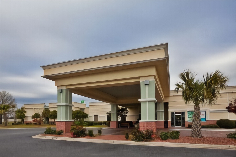 Holiday Inn Lumberton, an Ihg Hotel