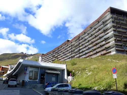 Le Bec Rouge (Le Lac)