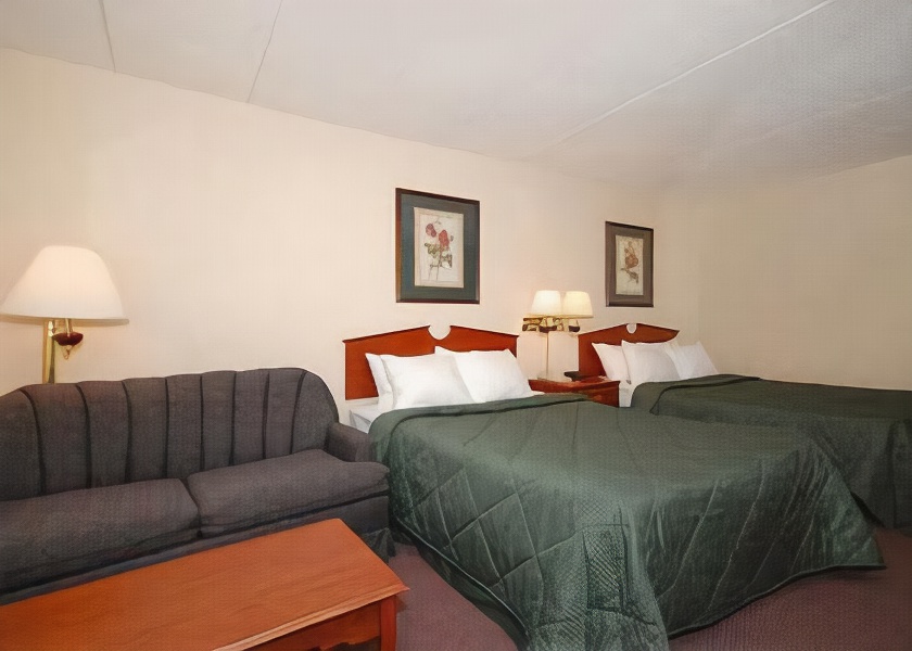 Best Western Plus Arbour Inn and Suites