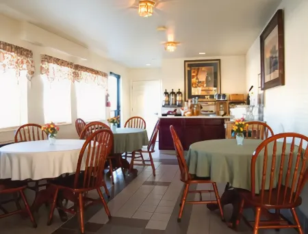 Best Western Fallon Inn  Suites