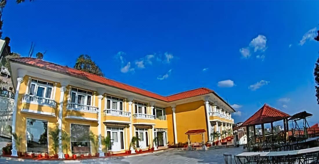 Starz Clarks Inn Mussoorie, Mussoorie Latest Price & Reviews of Global  Hotels 2022 | Trip.com