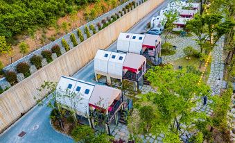 Geoje Stone Hill Glamping Pension