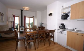 Nice Apartment with a View of the Lake in Beautiful Valjoly