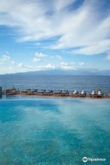 Emelisse Nature Resort