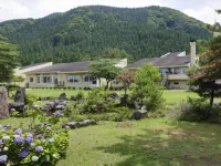 Kawaguchi Onsen Ousanso Hotels in Daisen