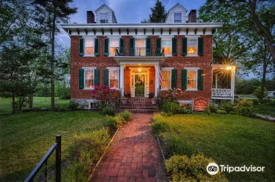 Lightner Farmhouse B&B Hotels near U.S. Christian Commission Museum