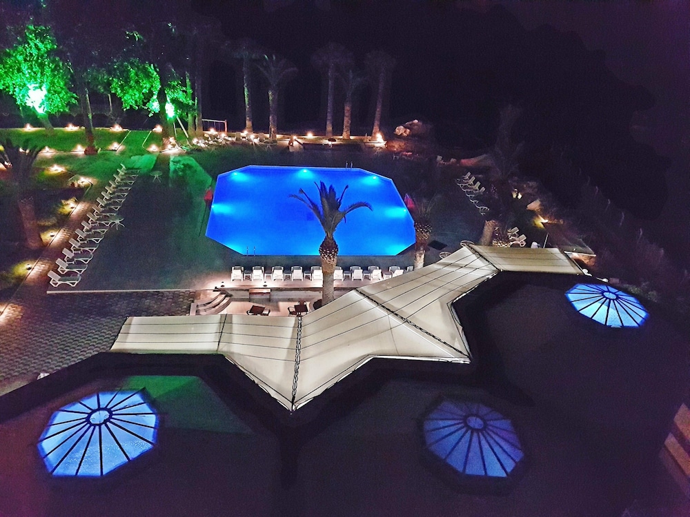 Kaju Beach Hotel