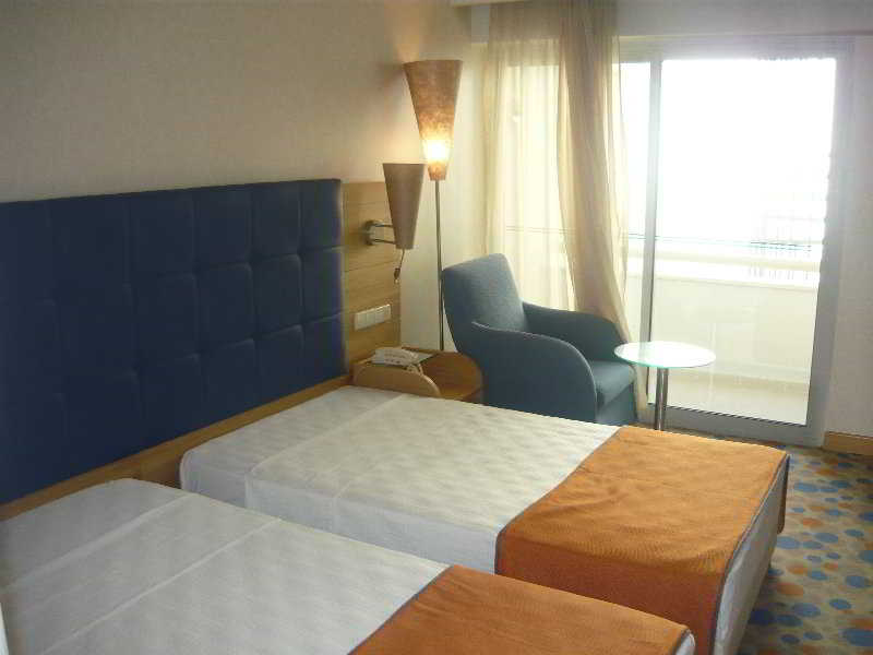 Marina Hotel & Suites Kusadasi