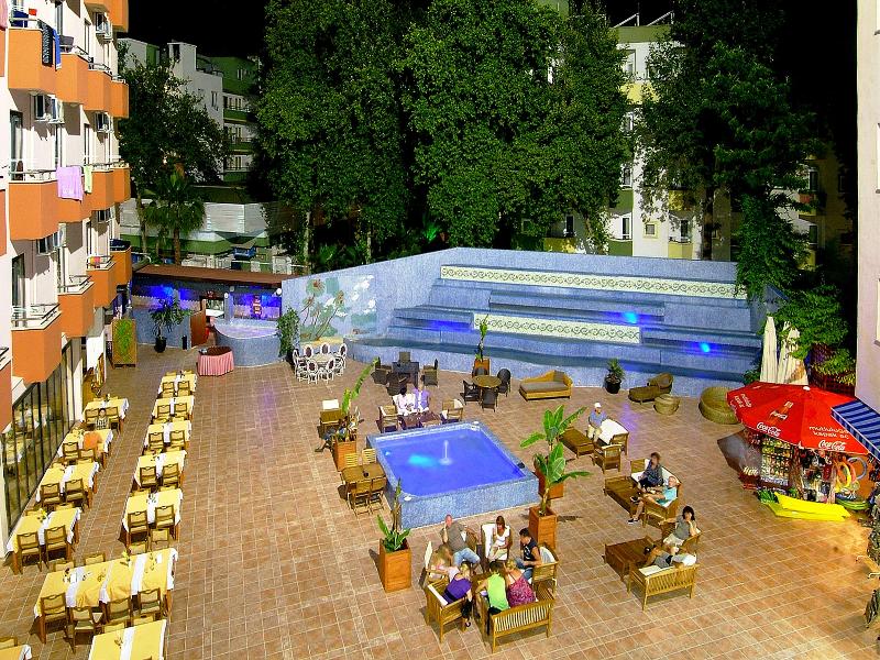 Hotel Club Aqua Plaza