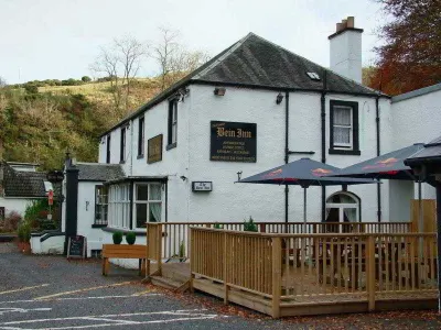 The Bein Inn Hotel & Restaurant Hotels near Falkland Parish Church