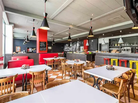 Comfort Inn & Suites Отели в г. Клэрмор