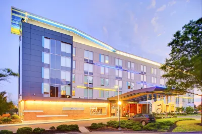 Aloft Philadelphia Airport Hotels in Thorofare