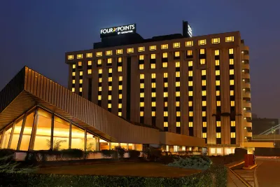 Four Points by Sheraton Padova Hotels near Parco Milcovich, ingresso Nord