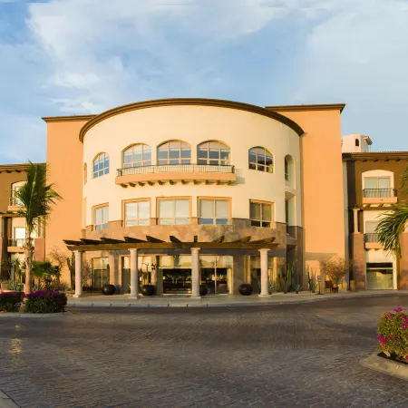 Villa del Arco Beach Resort & Spa