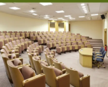 โรงแรมพีรามิดา